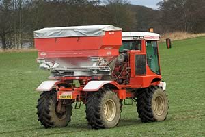 fertiliser spreader